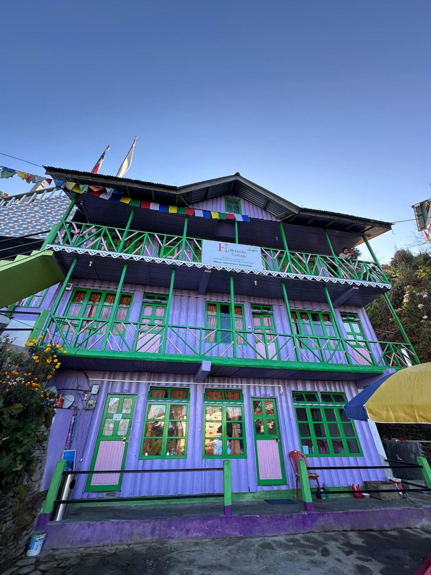 Homestay - Zivaan Rishop
